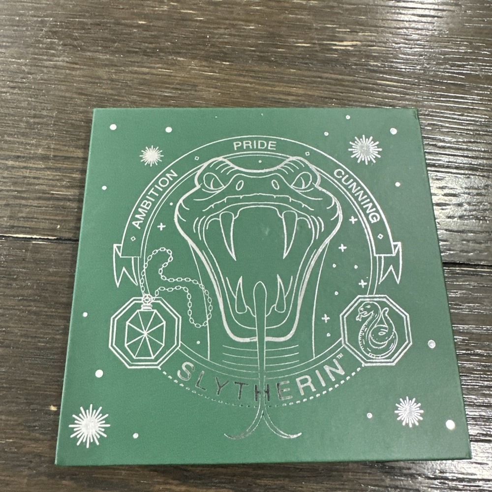 HARRY POTTER X ULTA ~ SLYTHERIN EYESHADOW PALETTE ‎ NWOB